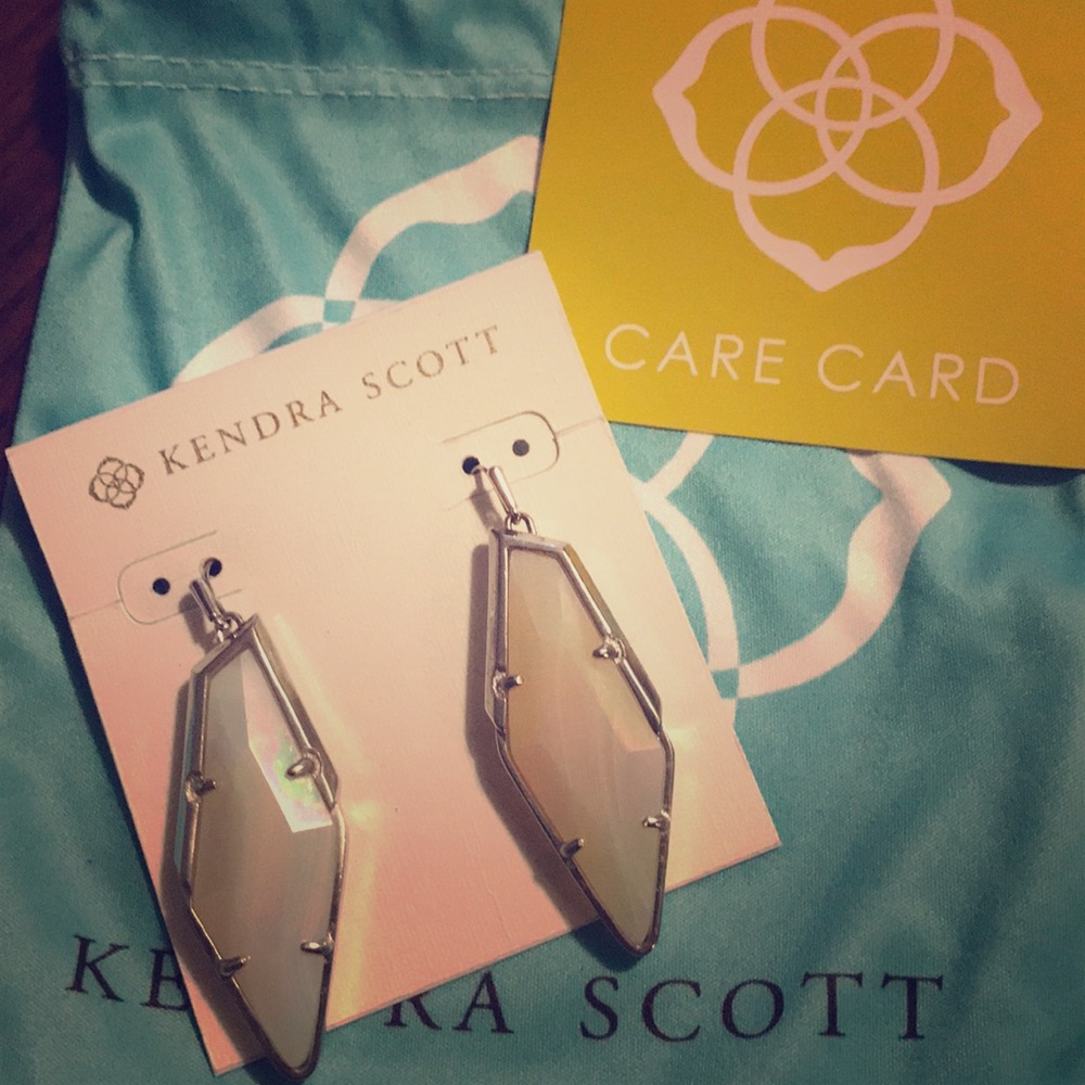 Kendra Scott Bexley Earrings